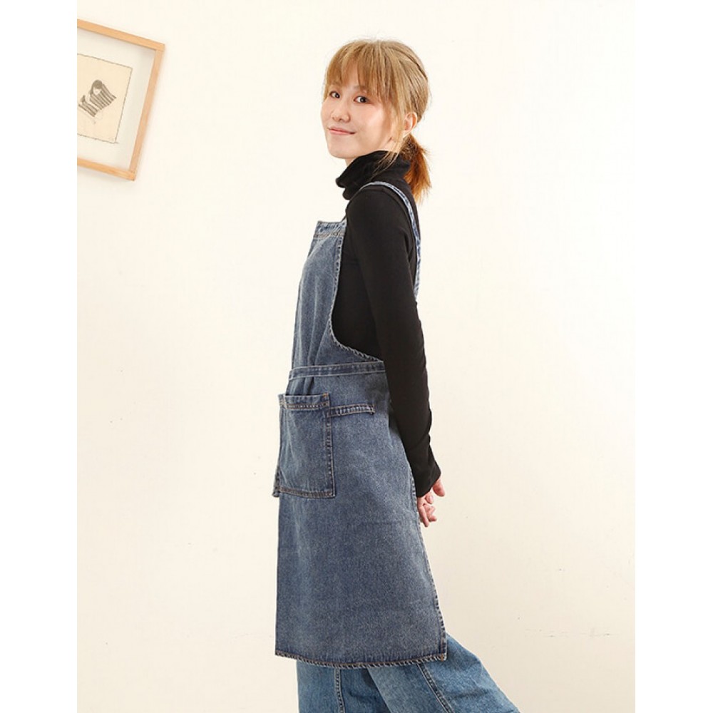 機能服電繡細節